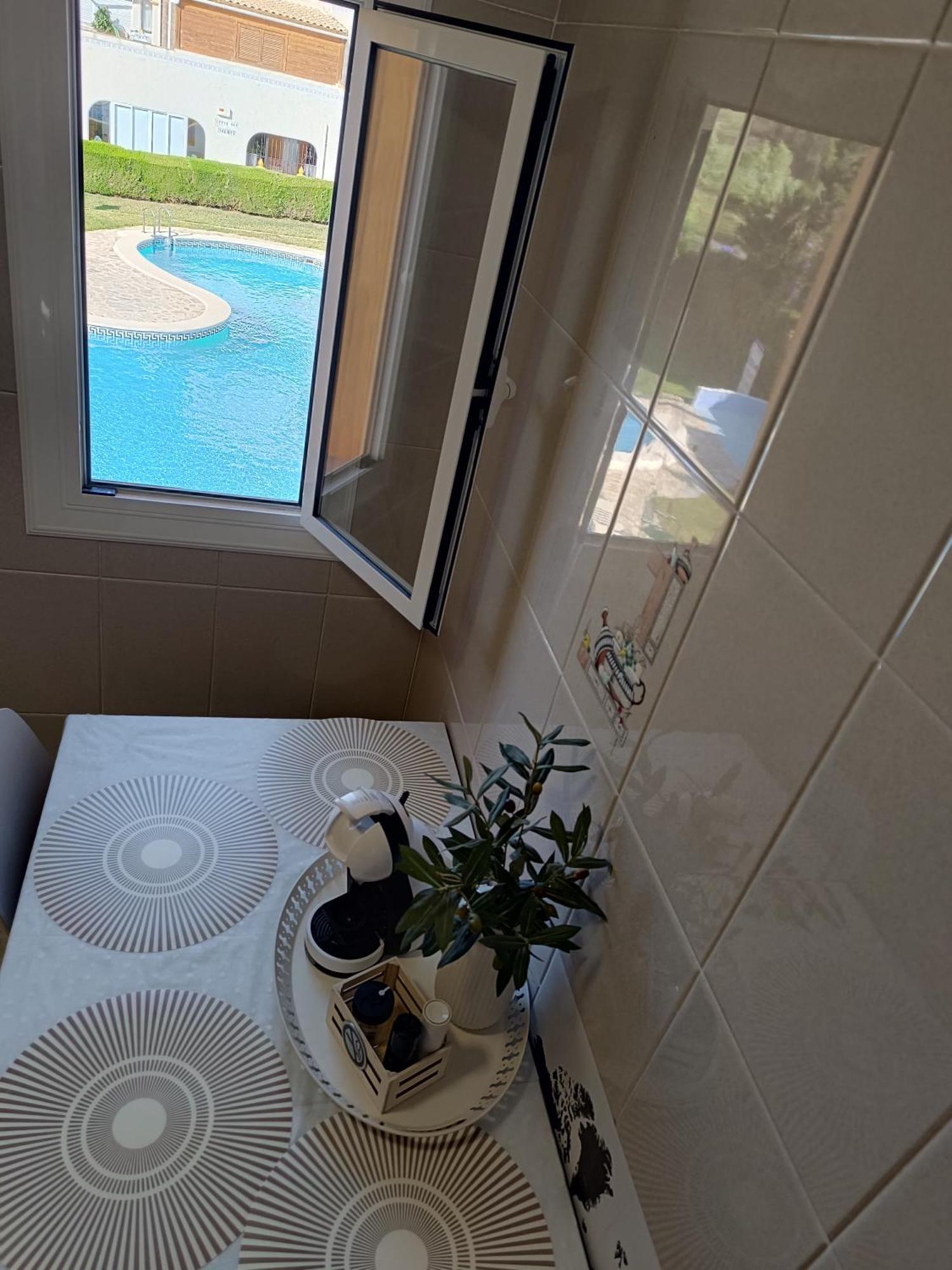 Rising Sun Bungalow Torrevieja Eksteriør billede