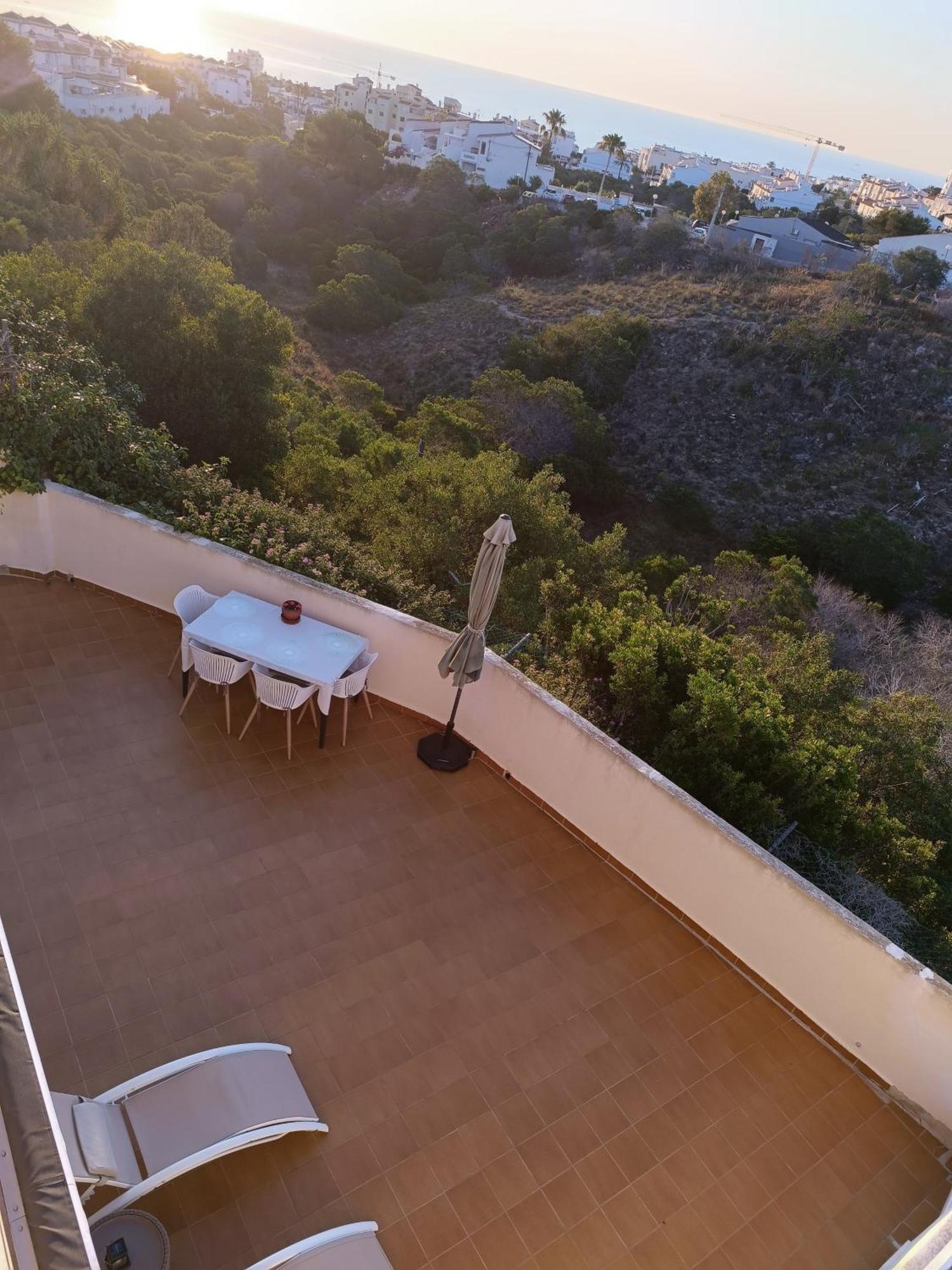 Rising Sun Bungalow Torrevieja Eksteriør billede